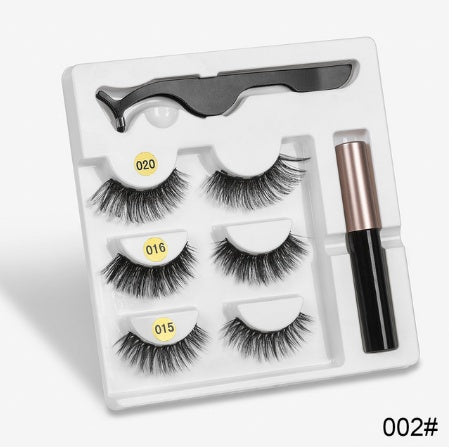 Natural Look Magnetic Lashes – Lightweight & Reusable