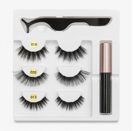 Natural Look Magnetic Lashes – Lightweight & Reusable