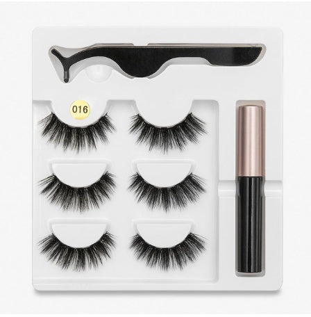 Natural Look Magnetic Lashes – Lightweight & Reusable