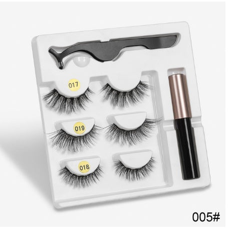 Natural Look Magnetic Lashes – Lightweight & Reusable
