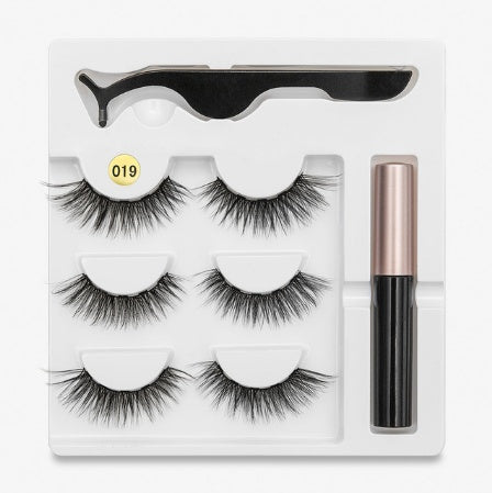Natural Look Magnetic Lashes – Lightweight & Reusable